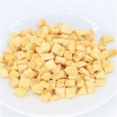 Pezzi di ananas essiccati